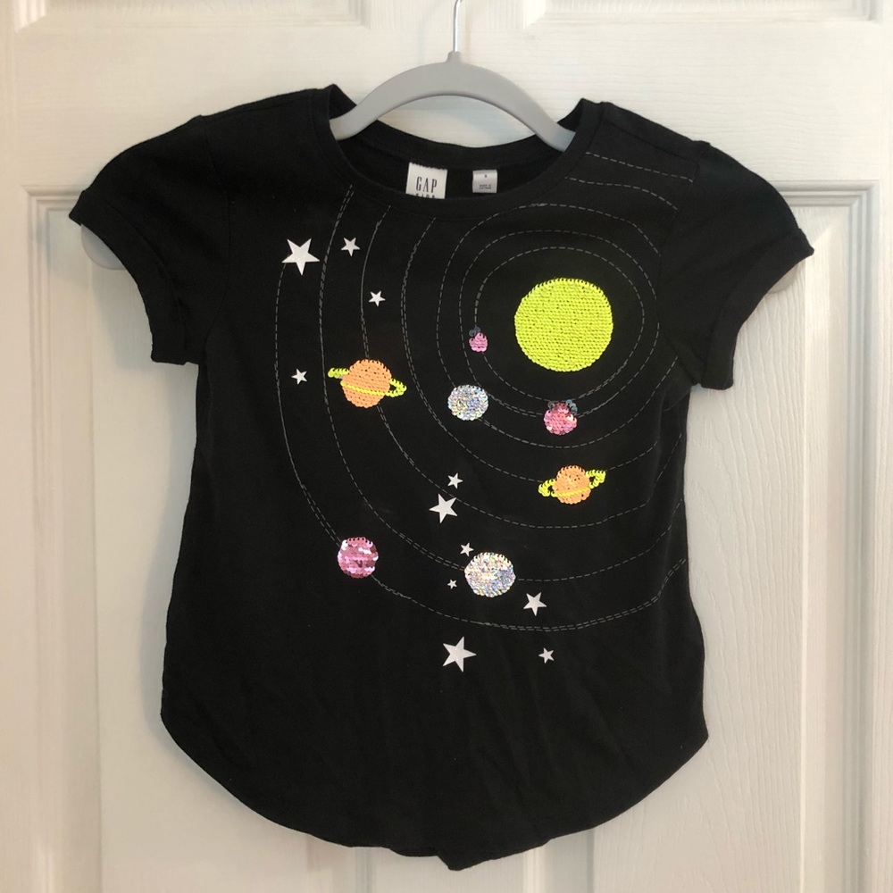 GAP Solar System Sequin T *🎉SPECIAL 3 for $15🎉*